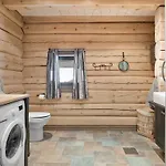 Large And Cozy Family With Sauna *