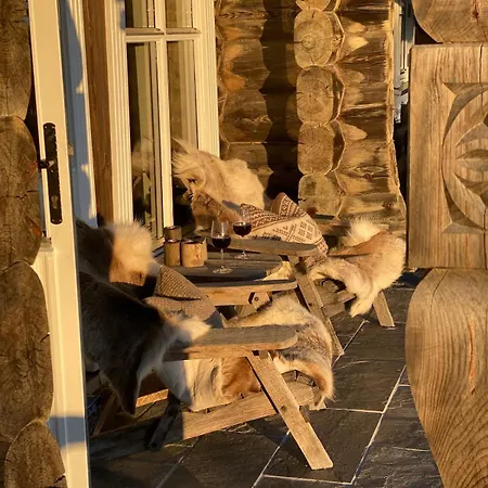 Large And Cozy Family With Sauna