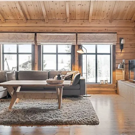 Large And Cozy Family With Sauna بيت للعطل *